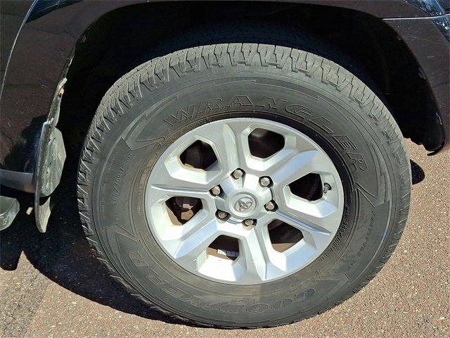 2015 Toyota 4Runner Vehicle Photo in Willow Grove, PA 19090