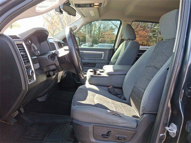 2019 Ram 1500 Classic Vehicle Photo in Willow Grove, PA 19090