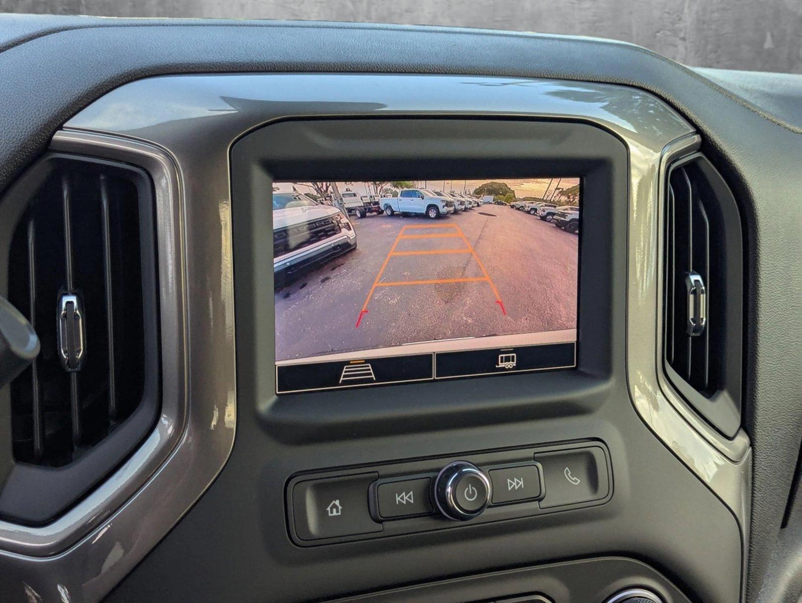 2025 Chevrolet Silverado 1500 Vehicle Photo in GREENACRES, FL 33463-3207