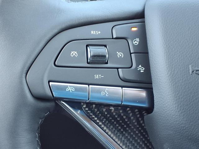 2025 Cadillac XT6 Vehicle Photo in Denton, TX 76205