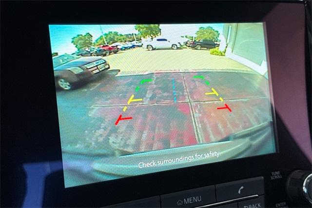 2023 Nissan Frontier Vehicle Photo in ELK GROVE, CA 95757-8703