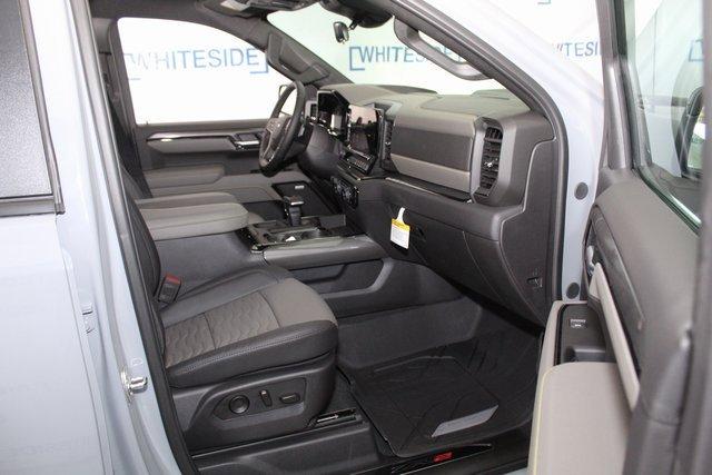 2025 Chevrolet Silverado 1500 Vehicle Photo in SAINT CLAIRSVILLE, OH 43950-8512