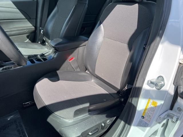 2015 Chevrolet Malibu Vehicle Photo in GREEN BAY, WI 54304-5303