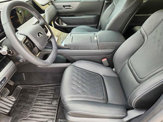 2025 INFINITI QX80 Vehicle Photo in DALLAS, TX 75209