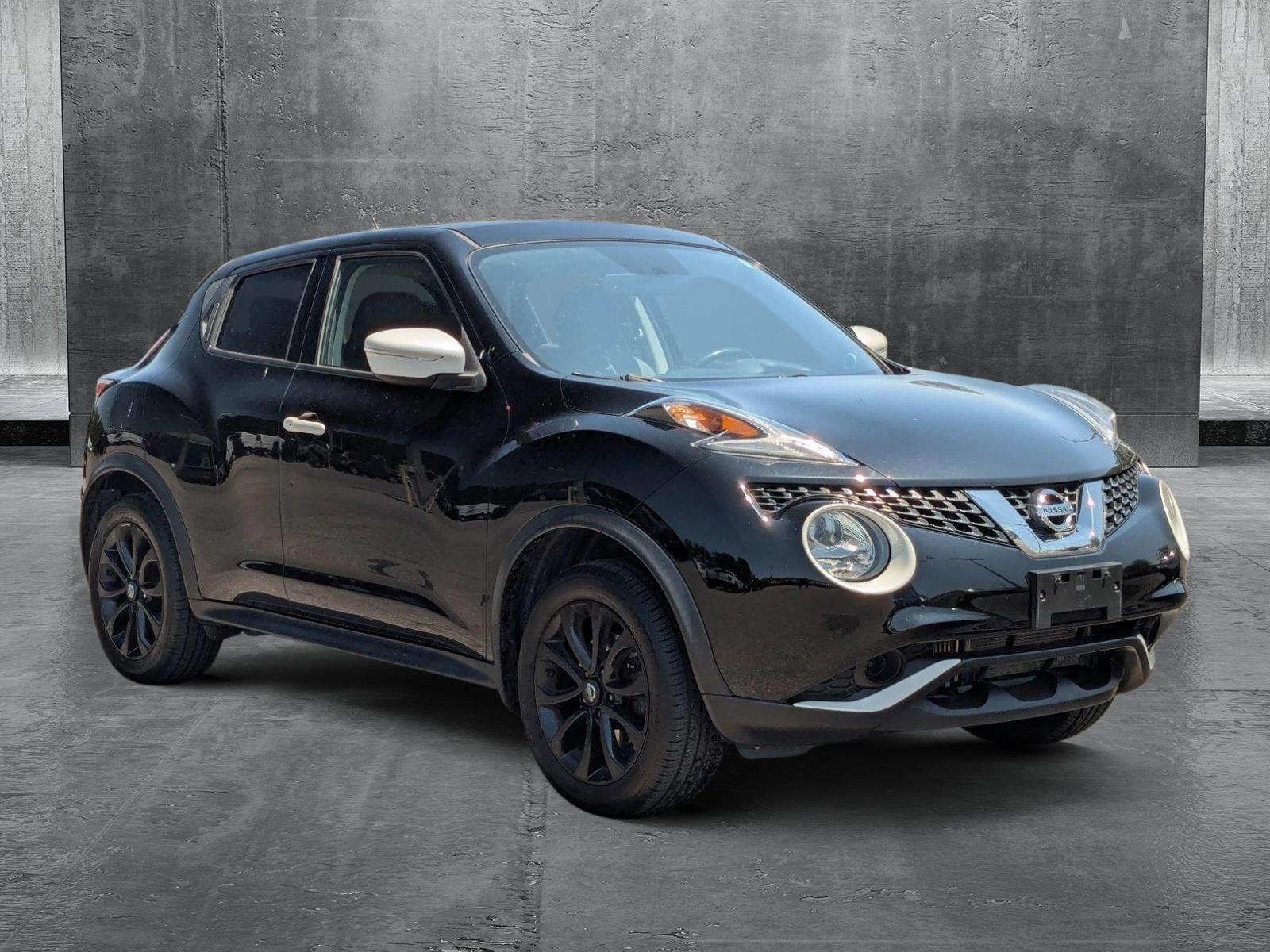 2017 Nissan JUKE Vehicle Photo in St. Petersburg, FL 33713