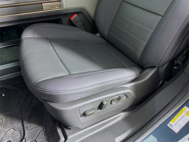 2025 GMC HUMMER EV SUV Vehicle Photo in PUYALLUP, WA 98371-4149