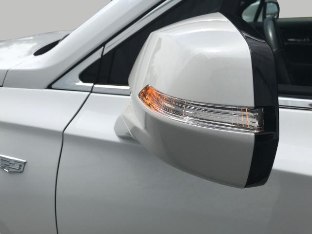 2022 Cadillac XT6 Vehicle Photo in GREEN BAY, WI 54303-3330