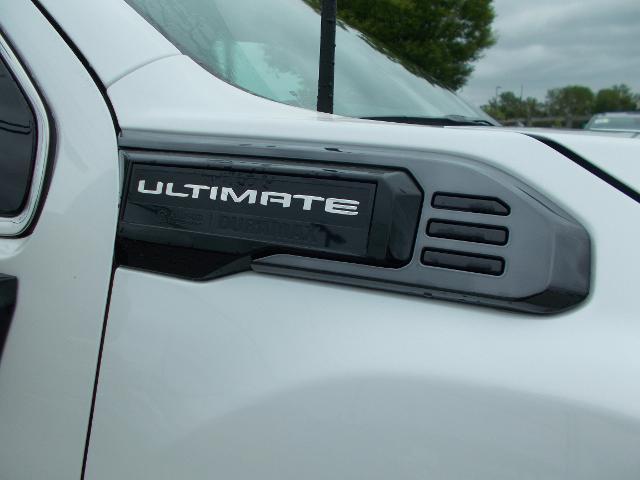 2025 GMC Sierra 2500 HD Vehicle Photo in LOWELL, MA 01852-4336