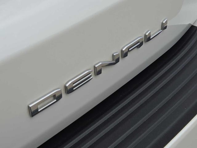 2024 GMC Yukon Vehicle Photo in DENTON, TX 76210-9321