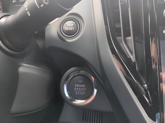 2025 Subaru Forester Vehicle Photo in Green Bay, WI 54304