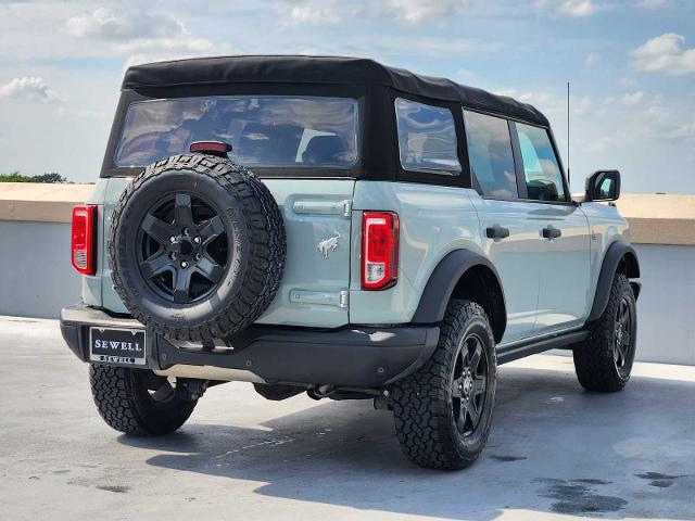 2022 Ford Bronco Vehicle Photo in DALLAS, TX 75209