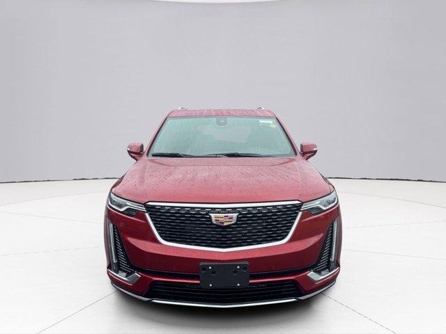 2025 Cadillac XT6 Vehicle Photo in LEOMINSTER, MA 01453-2952