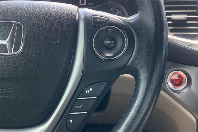 2018 Honda Pilot Vehicle Photo in KANSAS CITY, MO 64114-4502
