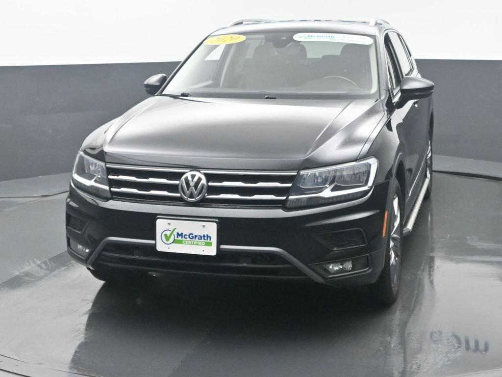 2020 Volkswagen Tiguan Vehicle Photo in Marion, IA 52302