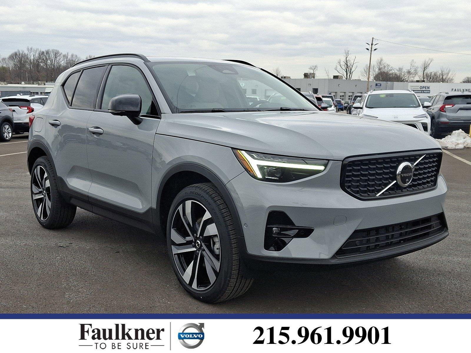 2025 Volvo XC40 Vehicle Photo in Trevose, PA 19053