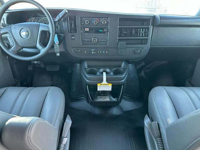 2024 Chevrolet Express Cargo 2500 Vehicle Photo in COLUMBIA, MO 65203-3903