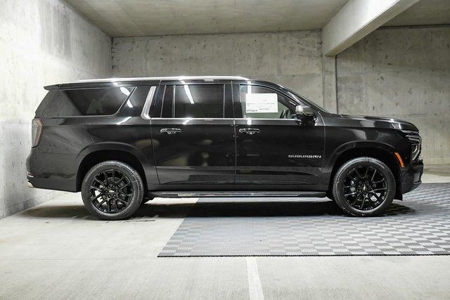 2025 Chevrolet Suburban Vehicle Photo in EVERETT, WA 98203-5662
