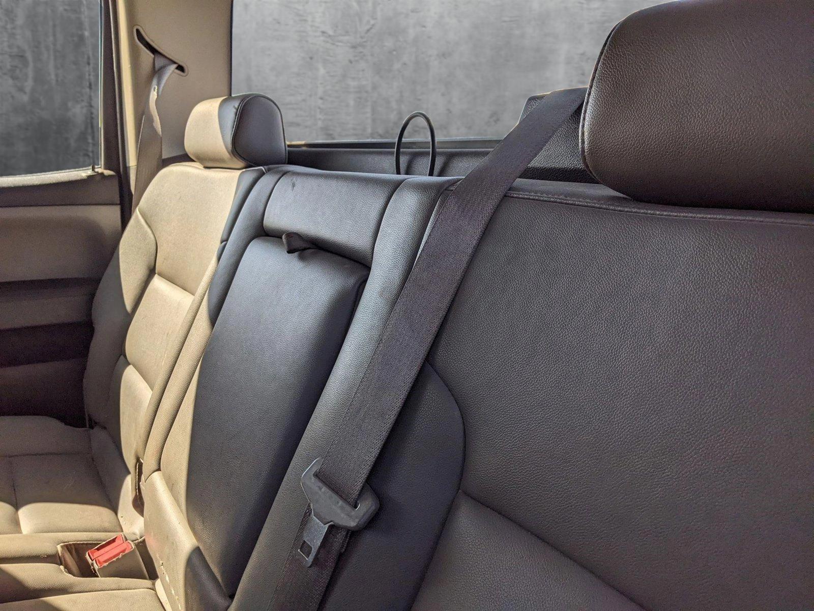 2016 Chevrolet Silverado 3500 HD Chassis Cab Vehicle Photo in TIMONIUM, MD 21093-2300