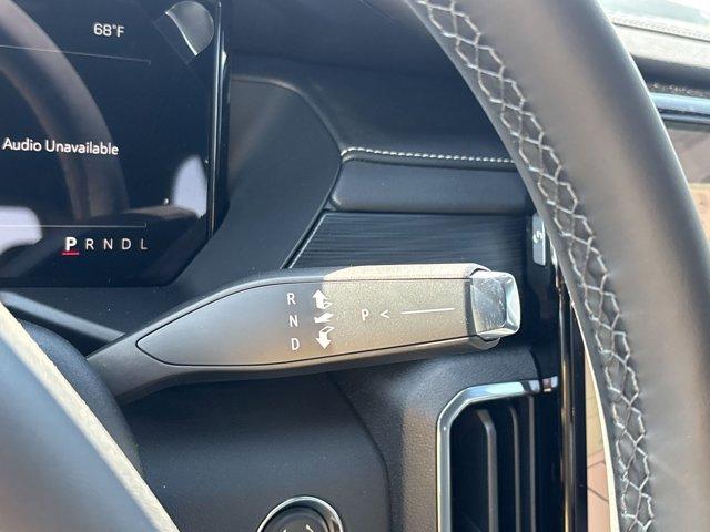2025 GMC Acadia Vehicle Photo in ALBERTVILLE, AL 35950-0246