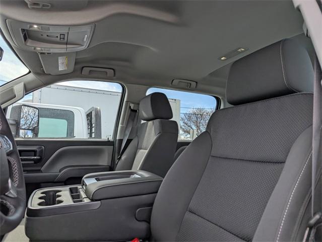 2024 Chevrolet Silverado Chassis Cab Vehicle Photo in ENGLEWOOD, CO 80113-6708