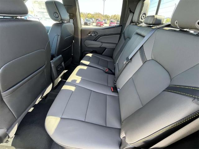 2025 Chevrolet Colorado Vehicle Photo in ALCOA, TN 37701-3235