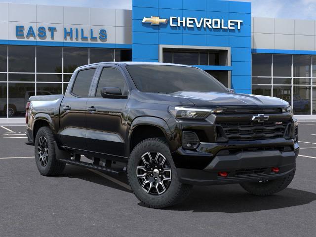 2025 Chevrolet Colorado Vehicle Photo in Roslyn, NY 11576