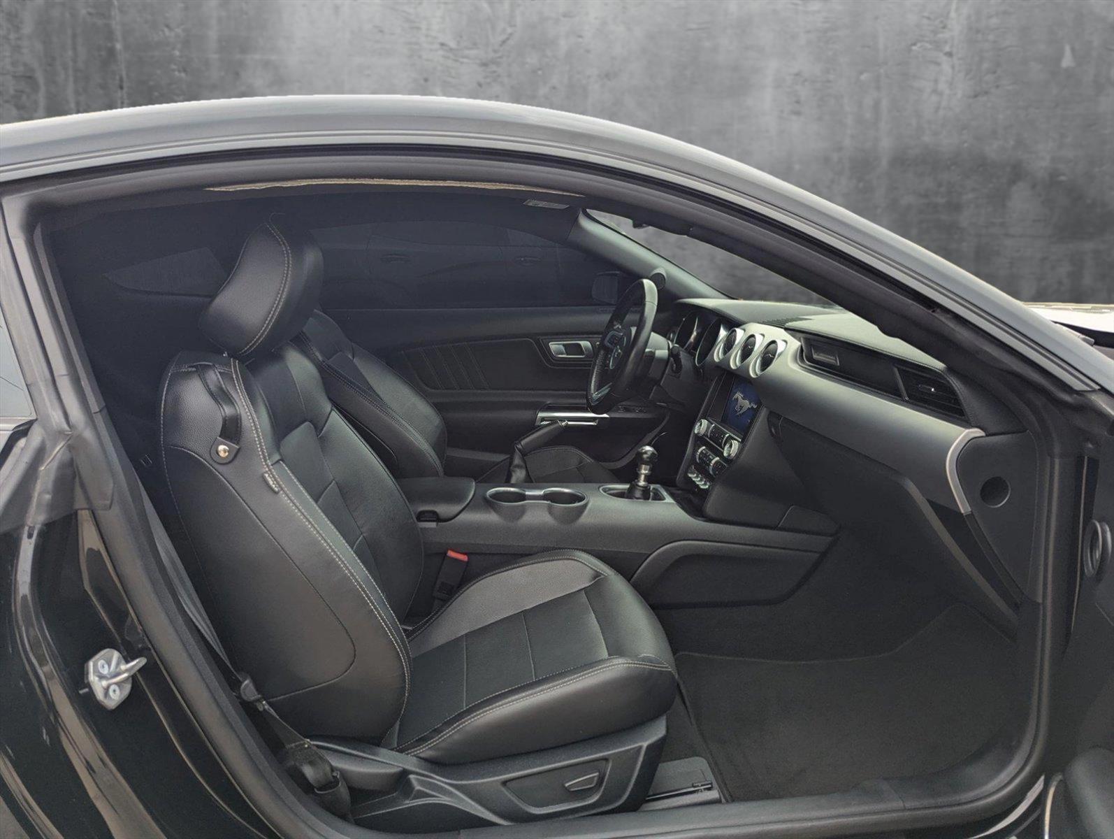2022 Ford Mustang Vehicle Photo in CORPUS CHRISTI, TX 78412-4902