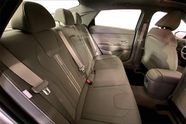 2024 Hyundai ELANTRA Vehicle Photo in Lees Summit, MO 64086