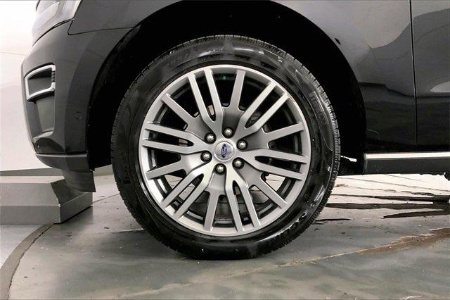 2022 Ford Expedition Max Vehicle Photo in INDEPENDENCE, MO 64055-1314