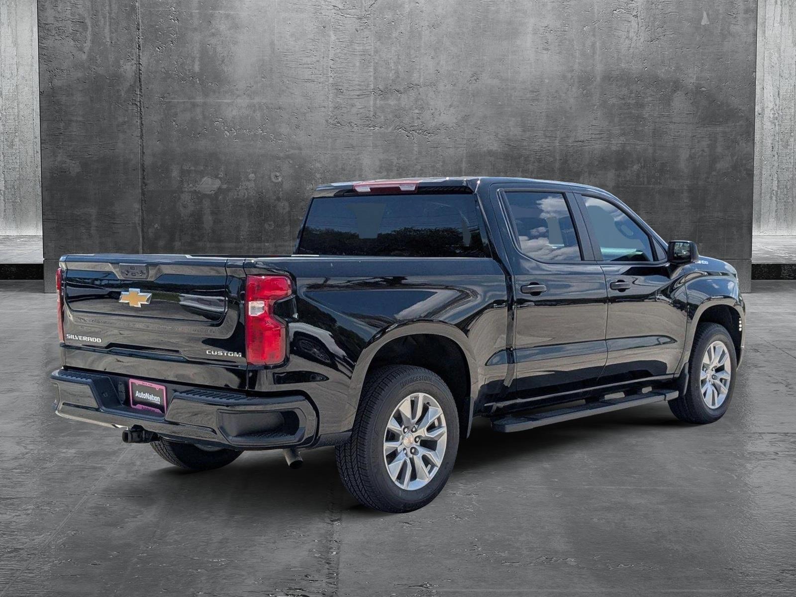 2025 Chevrolet Silverado 1500 Vehicle Photo in PEMBROKE PINES, FL 33024-6534