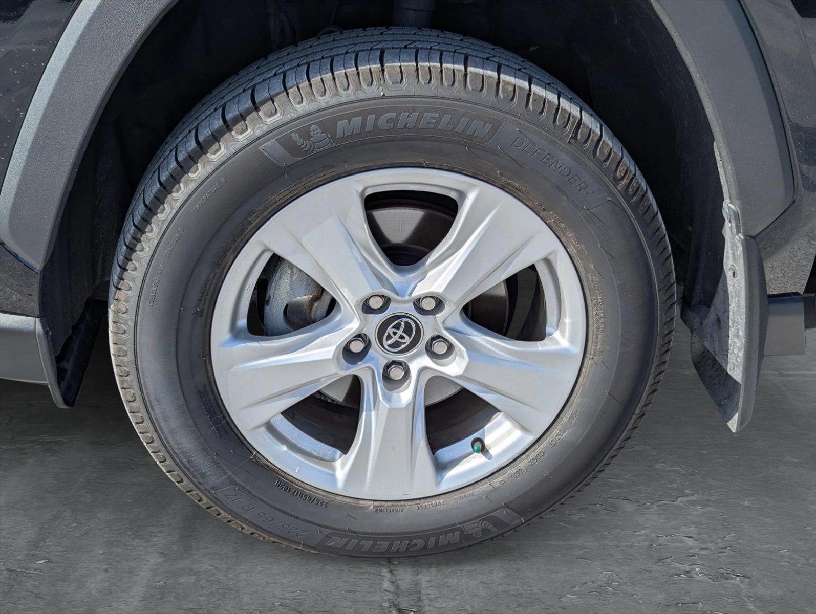 2020 Toyota RAV4 Vehicle Photo in Ft. Myers, FL 33907