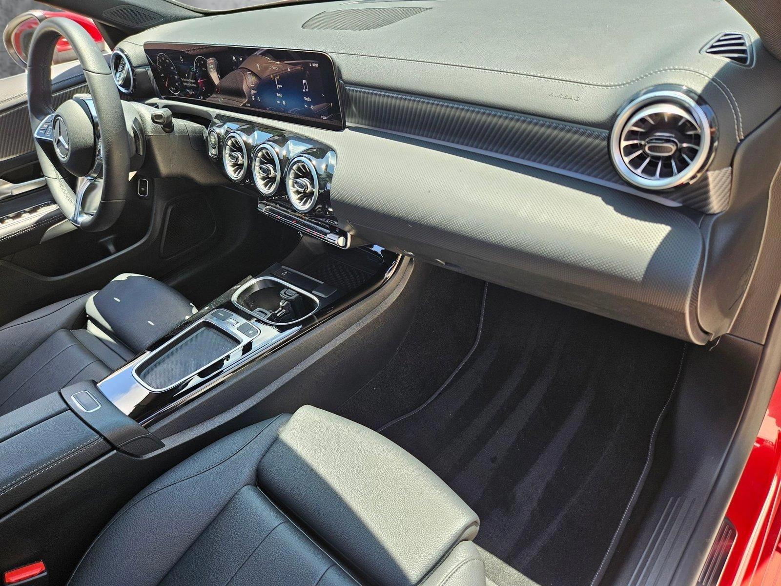 2025 Mercedes-Benz CLA Vehicle Photo in Fort Lauderdale, FL 33316