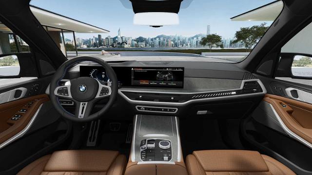 2026 BMW X7 M60i Vehicle Photo in GRAPEVINE, TX 76051