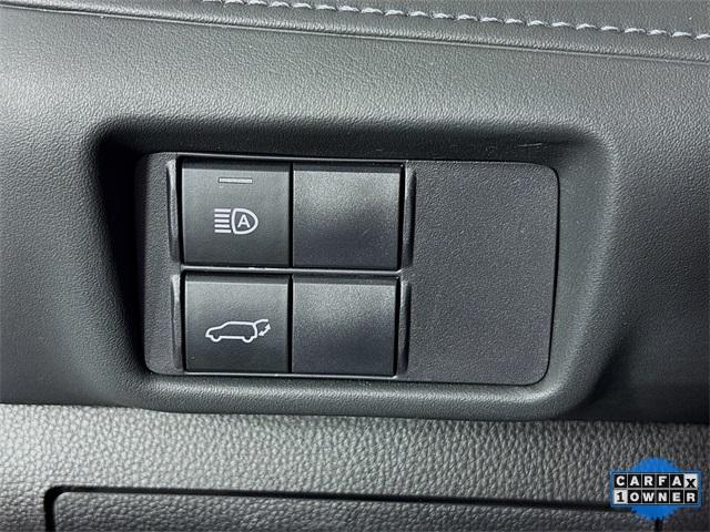 2020 Toyota Highlander Vehicle Photo in Puyallup, WA 98371