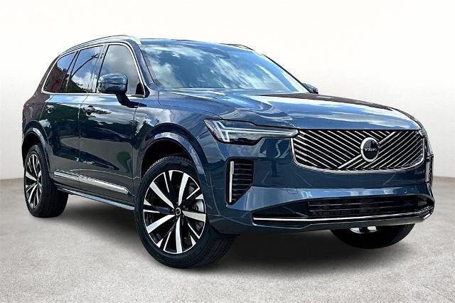 2025 Volvo XC90 Vehicle Photo in Houston, TX 77007