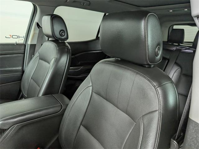 2019 GMC Acadia Vehicle Photo in ENGLEWOOD, CO 80113-6708