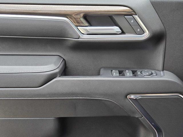 2023 Chevrolet Silverado 1500 Vehicle Photo in DENTON, TX 76210-9321
