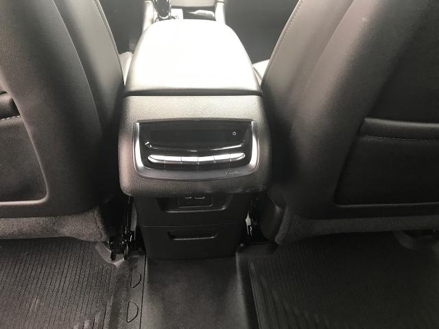 2022 Cadillac XT6 Vehicle Photo in GREEN BAY, WI 54303-3330