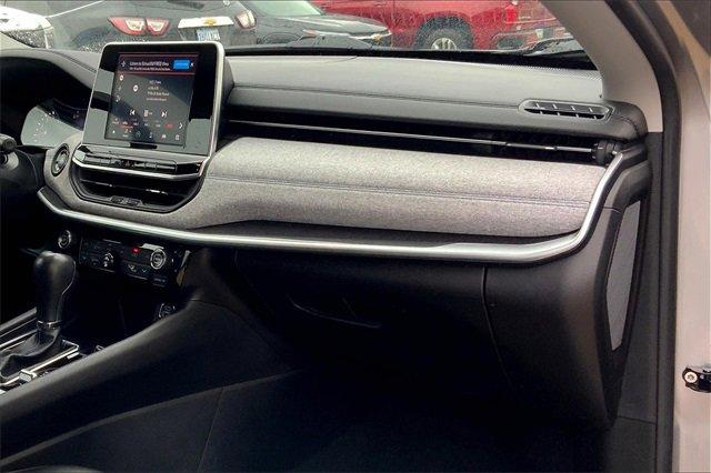 2022 Jeep Compass Vehicle Photo in TOPEKA, KS 66609-0000