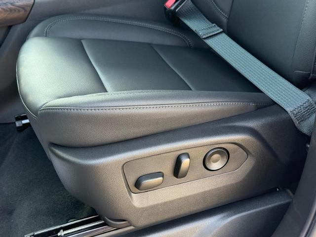 2025 GMC Sierra 1500 Vehicle Photo in COLUMBIA, MO 65203-3903