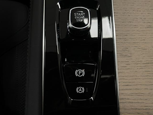 2026 Volvo XC90 Vehicle Photo in Appleton, WI 54913