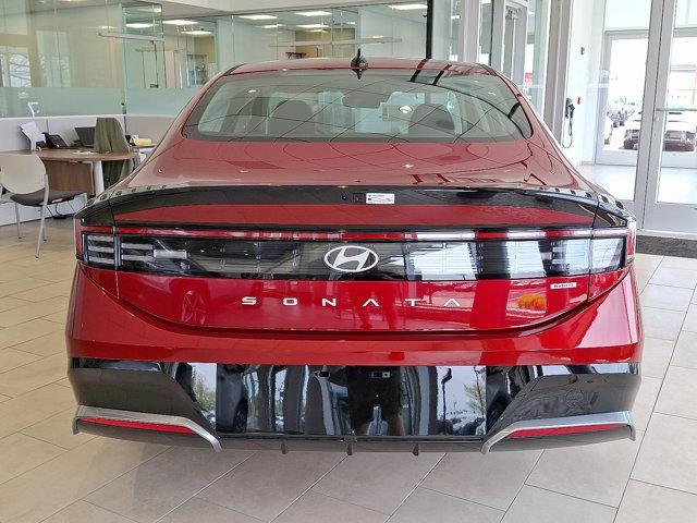 2025 Hyundai SONATA Hybrid Vehicle Photo in Philadelphia, PA 19116