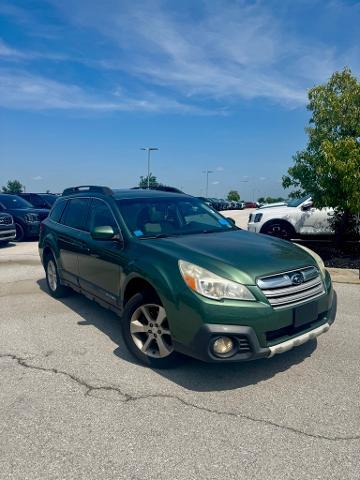 2013 Subaru Outback Vehicle Photo in Lees Summit, MO 64086