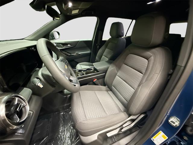 2026 Chevrolet Equinox Vehicle Photo in EVERETT, WA 98203-5662