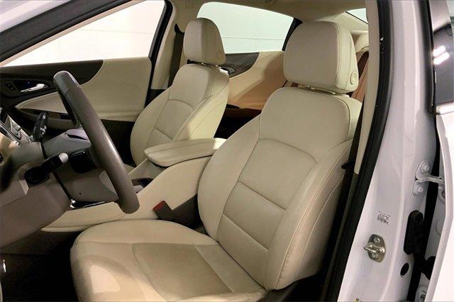 2024 Chevrolet Malibu Vehicle Photo in KANSAS CITY, MO 64114-4502