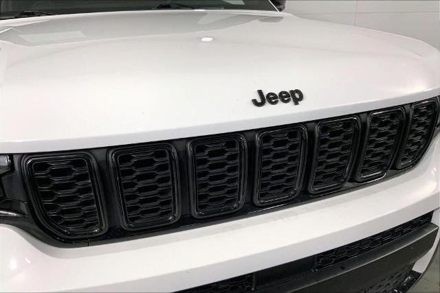 2024 Jeep Grand Cherokee L Vehicle Photo in Kansas City, MO 64114