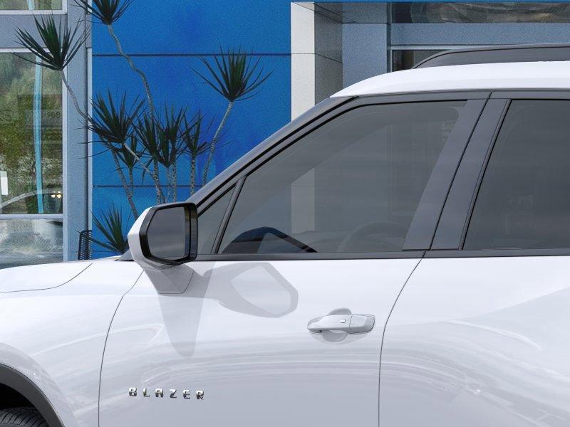 2025 Chevrolet Blazer Vehicle Photo in LA MESA, CA 91942-8211