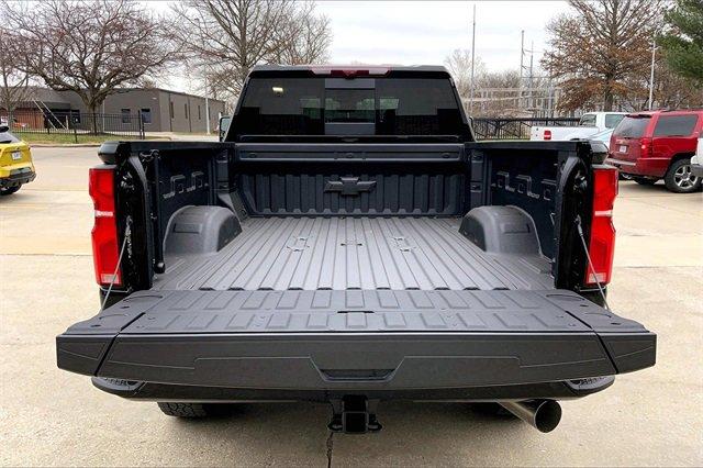 2025 Chevrolet Silverado 2500 HD Vehicle Photo in KANSAS CITY, MO 64114-4502