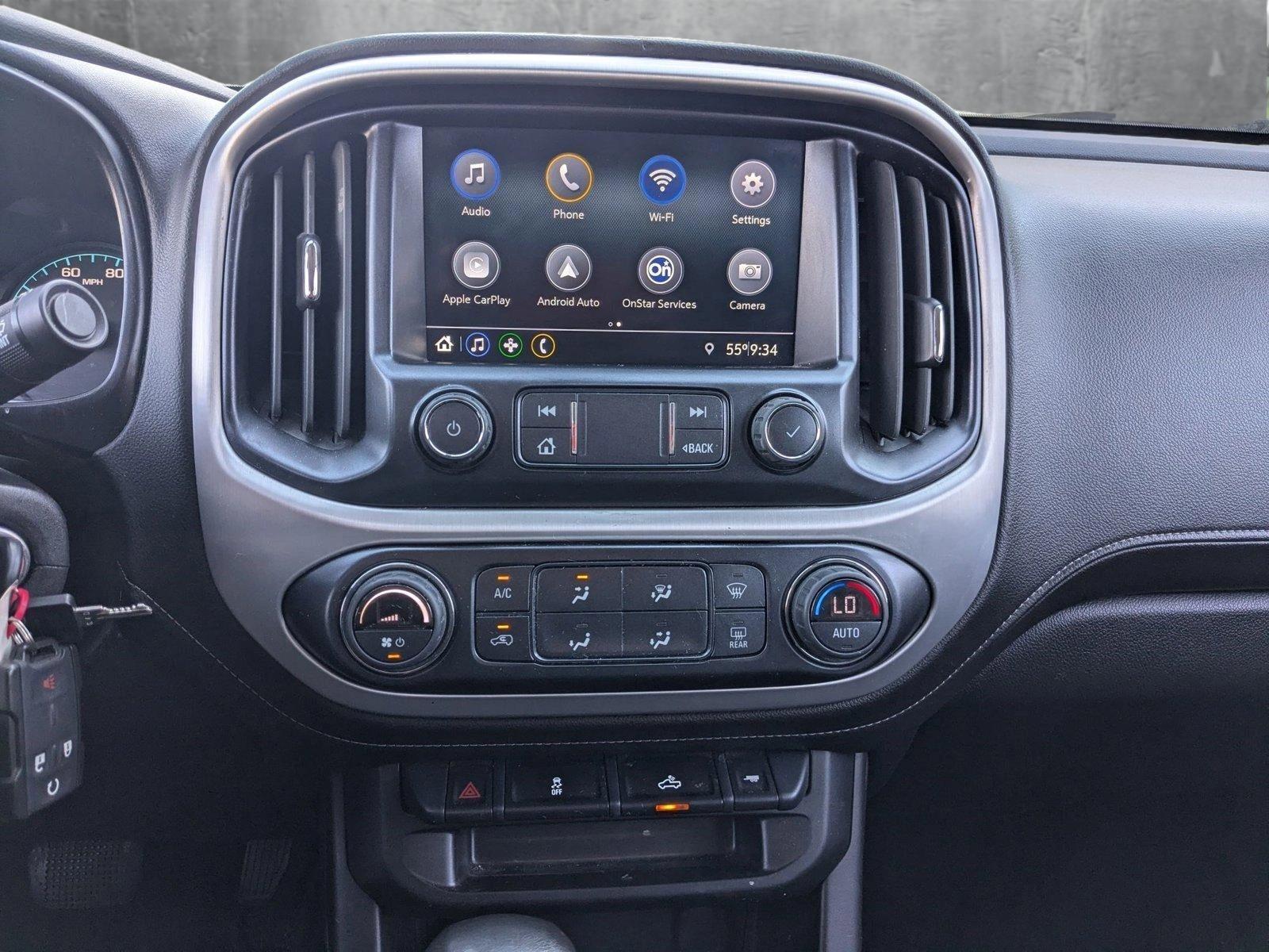 2022 GMC Canyon Vehicle Photo in VALENCIA, CA 91355-1705