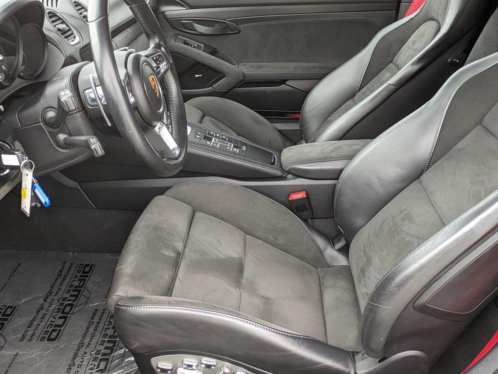2022 Porsche 718 Spyder Vehicle Photo in Rockville, MD 20852